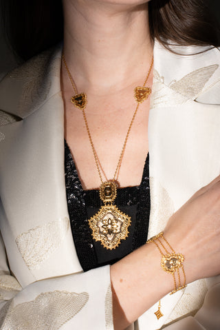 زينة - عقد شوكر