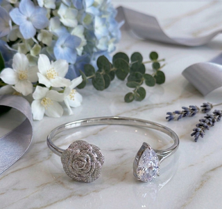Joury Silver Bangle