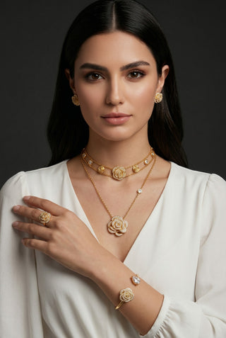 Jory Glow Chocker